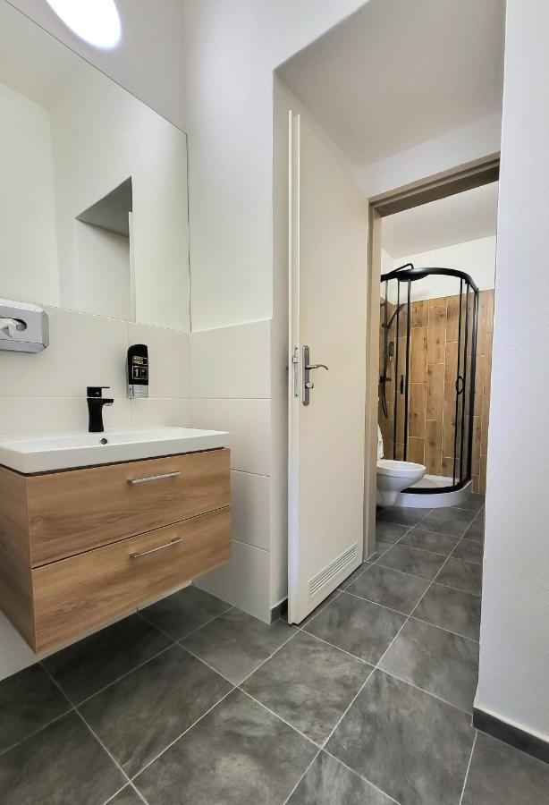 Apartmany Hotelu Ostry Železná Ruda Buitenkant foto
