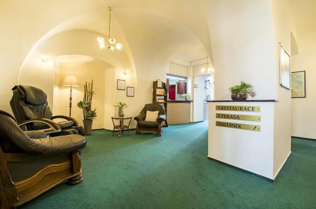 Apartmany Hotelu Ostry Železná Ruda Buitenkant foto
